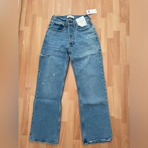 NWT Abercrombie & Fitch The 90s Baggy Low Rise Jeans